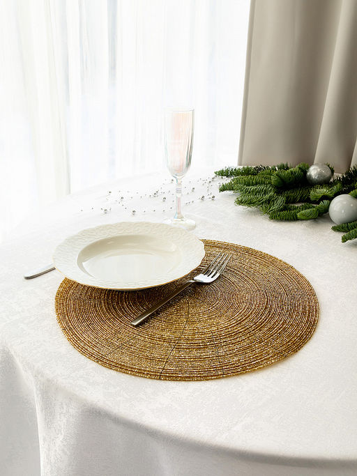 Салфетка сервировочная D35 золотой бисер