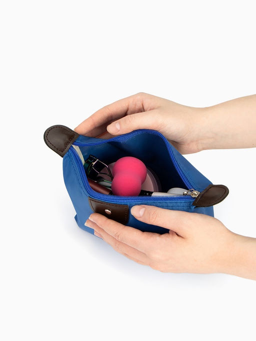 Косметичка простая на молнии, маленькая, синяя