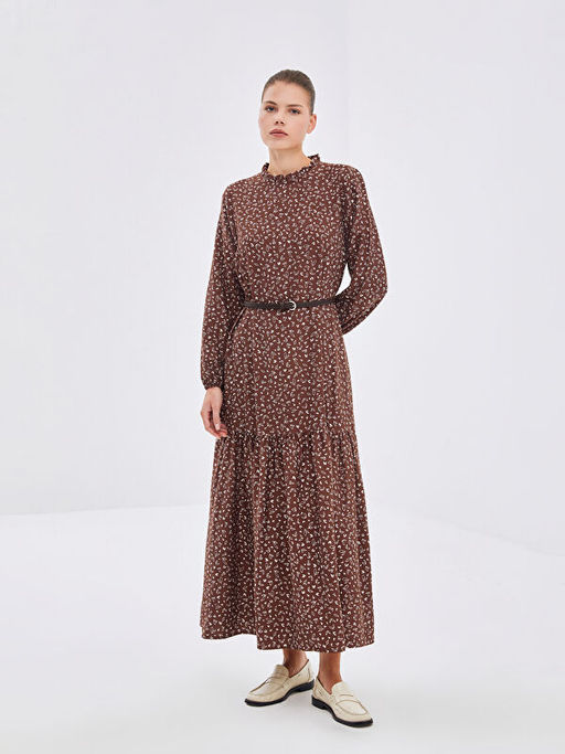 Dik Yaka Beli Kemerli Desenli Elbise