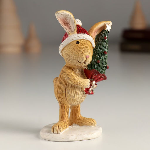 Фигурка полистоун «Зайка в шапке с ёлочкой», 5×4.5×10 см