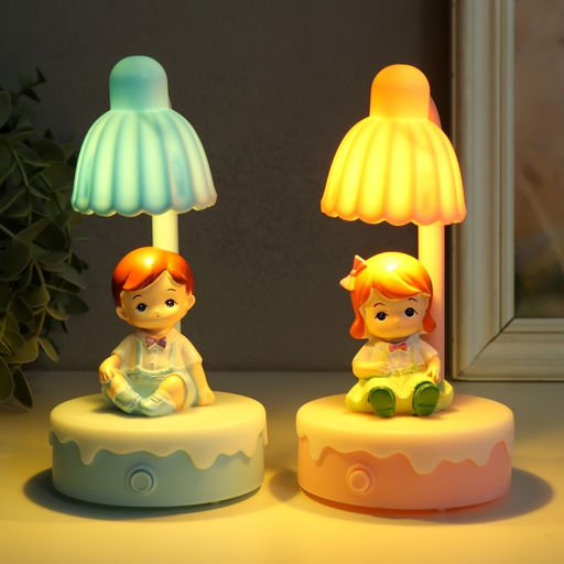 Фигурка светящаяся «Малыш или Малышка под лампой», полистоун, 8×8×16 см, МИКС