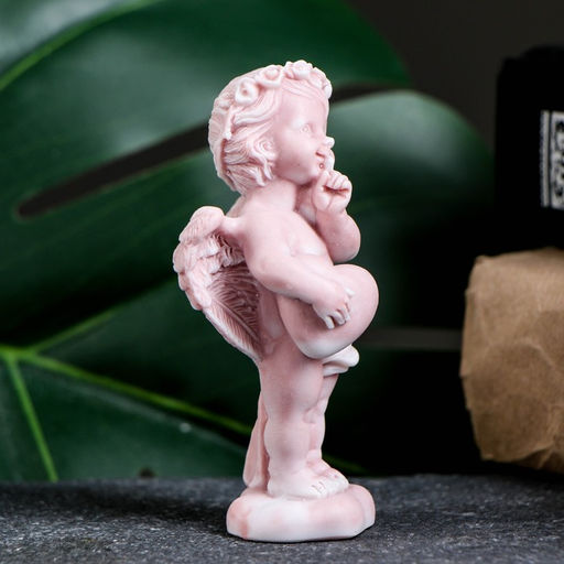 Сувенир «Ангелочек стоящий с сердечком» 8 см