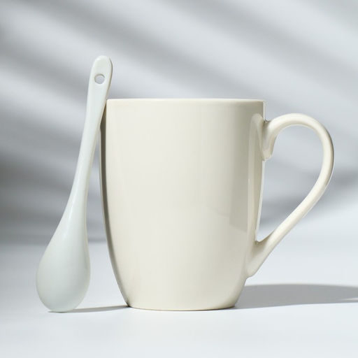 Кружка керамическая с ложкой Бабушка, 310 мл