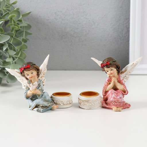 Подсвечник на 1 свечу «Ангел в платье с венком», полистоун, d=2.2 см, 7.2×8.7×5.5 см, МИКС