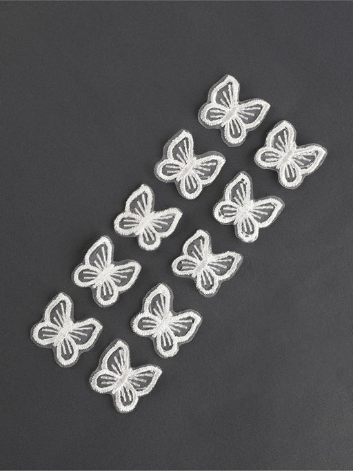 Цена за 2 шт. Аппликация для одежды «Бабочка», текстильная, 2.5×2.5 см, 10 шт., белая