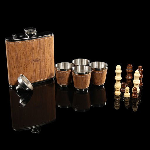 Набор 7 в 1: фляжка 8 oz, 4 рюмки, воронка, шахматы, 18 х 24 см - Simaland фото 3