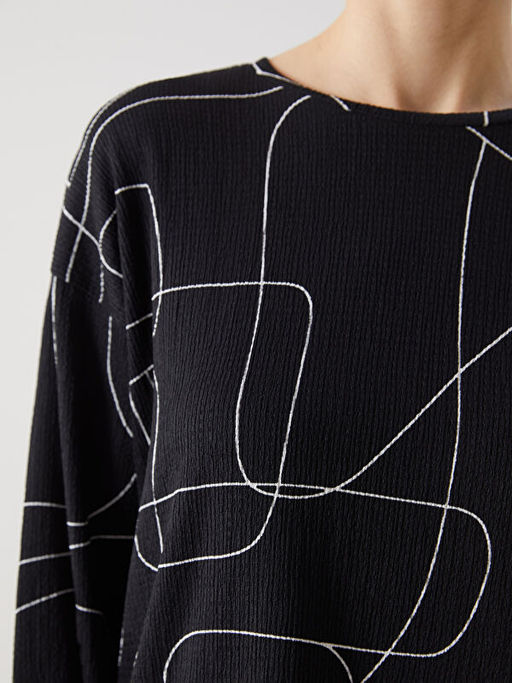 Bisiklet Yaka Desenli Oversize Kad?n Ti??rt