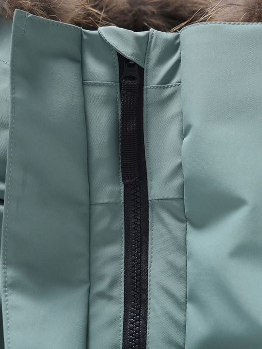 Парка зимняя мужская с капюшоном и мехом енот зеленого цвета 9537-1Z - Valianly фото 7