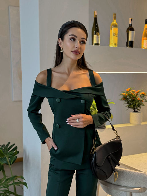 Костюм AURA 9237-164 изумруд