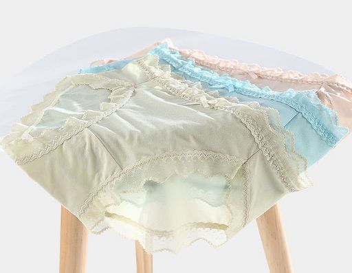 Трусики кружево A06197180