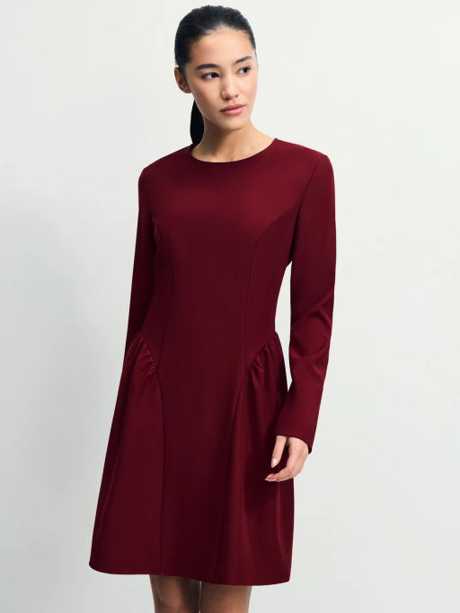 Платье мини со сборкой на бедрах / Zarina