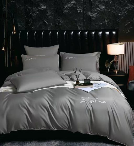 КПБ Candies однотонный с вышивкой на резинке по кругу CANOVR002 1.5 спальный