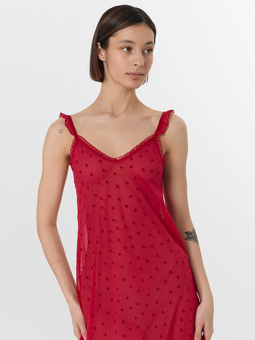 Сорочка ночная женская красная с принтом в сердечко