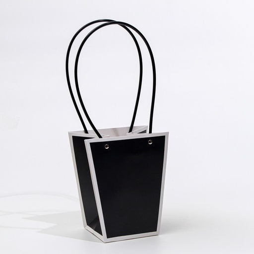 Цена за 10 шт. Сумка для цветов чёрная влагостойкая, 17×17 - 11.5×11.5 - 20 см