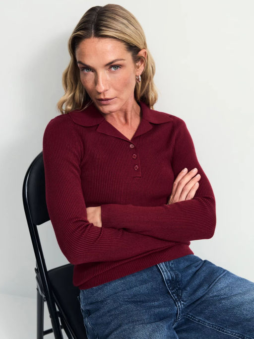 Джемпер из вискозы с отложным воротником / Zarina