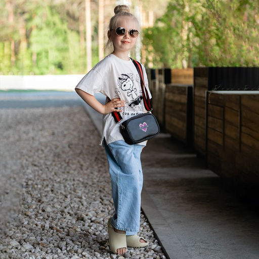 Сумка детская Don't care, иск. кожа, на ремешке, черная, 18х11х6 см - NAZAMOK KIDS фото 8