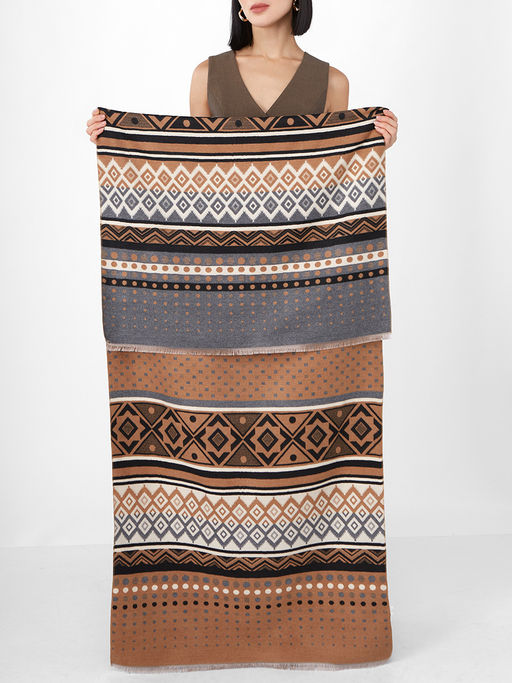 в составе ШЕРСТЬ и КАШЕМИР Большой, мягкий, теплый однотонный двусторонний палантин. - Tantino фото 2