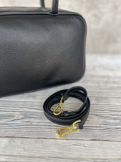 Женская кожаная сумка бочонок 1003 Блек