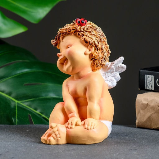 Фигурка полистоун «Ангелочек с божьей коровкой», цветной, 9×7×15 см
