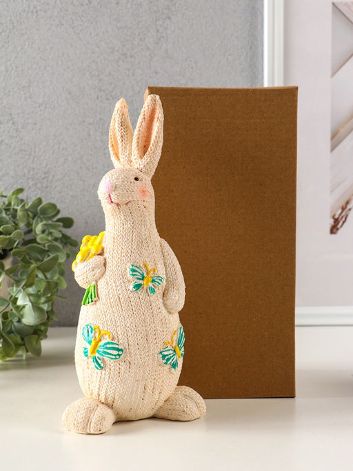 Фигурка полистоун Зайка вязанный с букетом цветов, 8?10.5?23 см