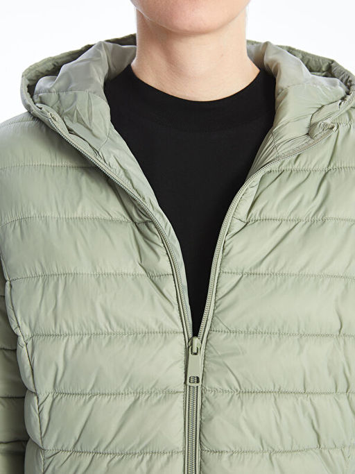 Kap??onlu Kad?n ?i?me Mont