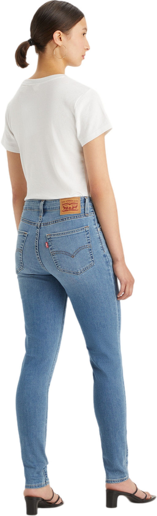 Джинсы женские