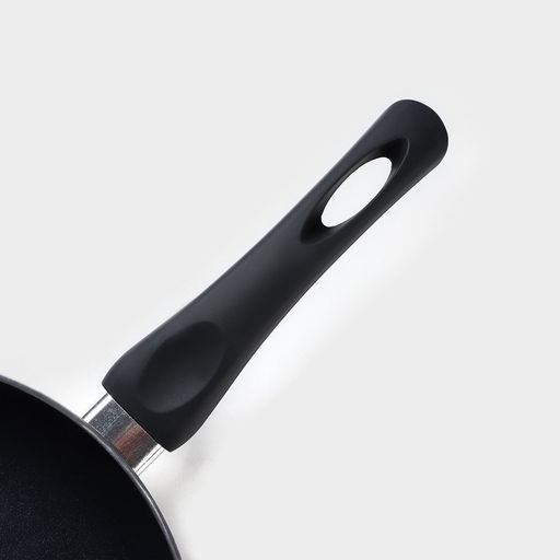 Сковорода Доляна Basic, d=24 см, пластиковая ручка, антипригарное покрытие, индукция, чёрная