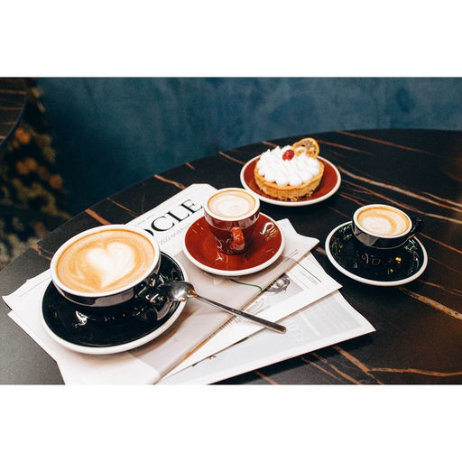 Кофейная пара Magistro Coffee time, чашка 300 мл, блюдце d=15.5 см, фарфор, чёрная