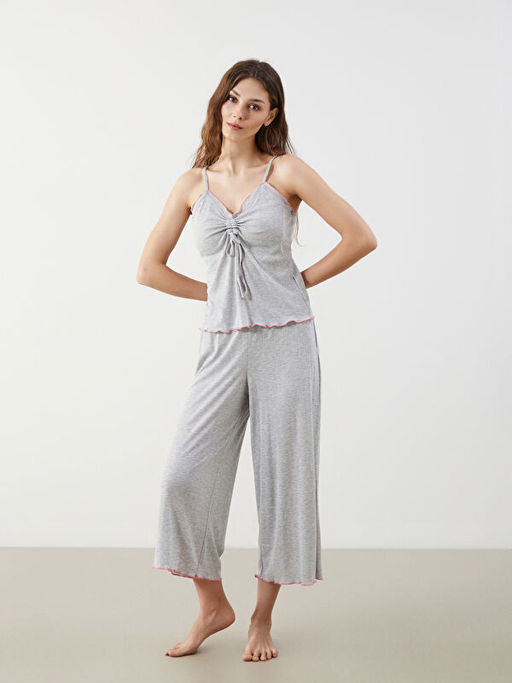V Yaka Kad?n Kaprili Pijama Tak?m?