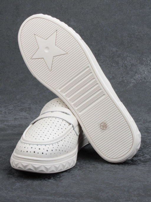 03-DXT50-2 BEIGE Лоферы женские (натуральная кожа)