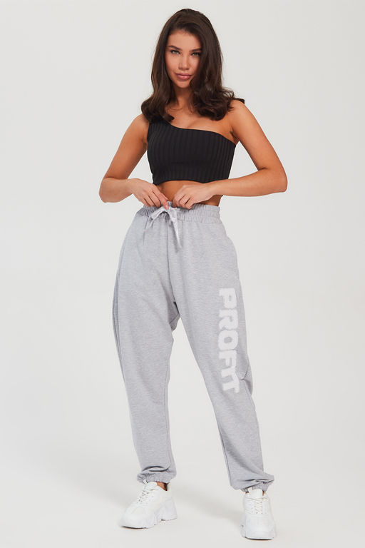 Брюки "бананы" с серым принтом