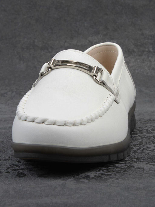 06-DYL121-2 MILK Туфли женские (натуральная кожа)