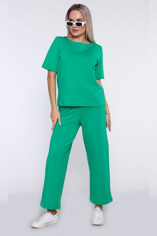 650 Костюм женский