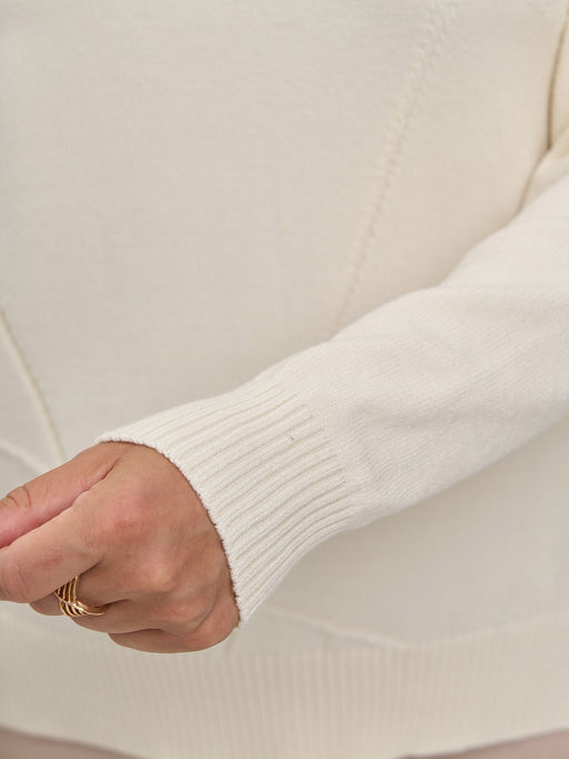 Джемпер женский 9242-94197. 276 молоко