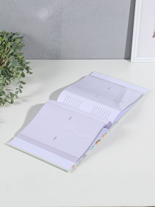 Фотоальбом на 200 фото 10х15 см "Малышковый" зелёный, бумажные листы 4,5х22х22,5 см