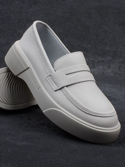 03-YD122-2 LT. BEIGE Лоферы женские (натуральная кожа)