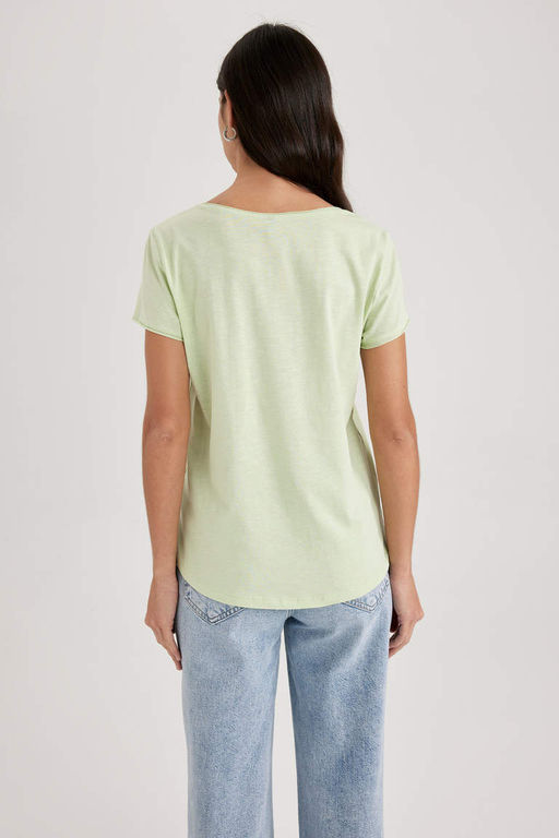 Базовая футболка из 100% хлопка с короткими рукавами и круглым вырезом стандартного кроя - Defacto фото 5