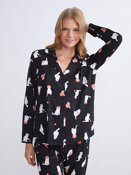 G?mlek Yaka Bask?l? Kad?n Pijama Tak?m?