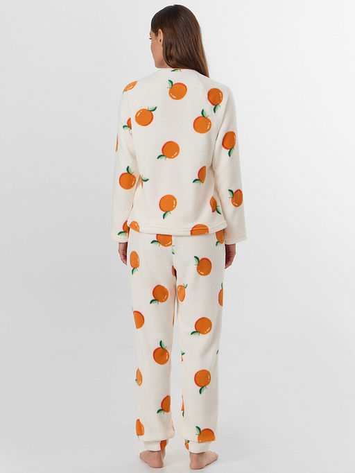 Комплект женский домашний молочный с принтом мандаринов - Mark formelle фото 2