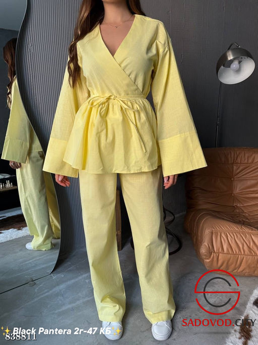 Костюм женский из льна