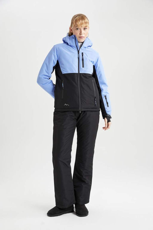 Водоотталкивающее лыжное пальто стандартного кроя DeFactoFit с капюшоном и флисовой подкладкой фото 5