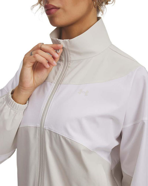 Ветровка женская