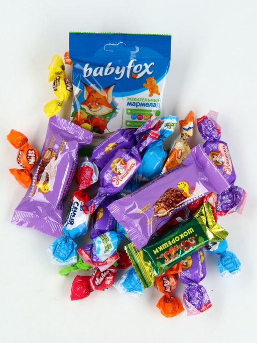 Сладкий детский подарок Весёлого нового года: набор конфет 300 г + 3Д конструктор с оленем в коробке