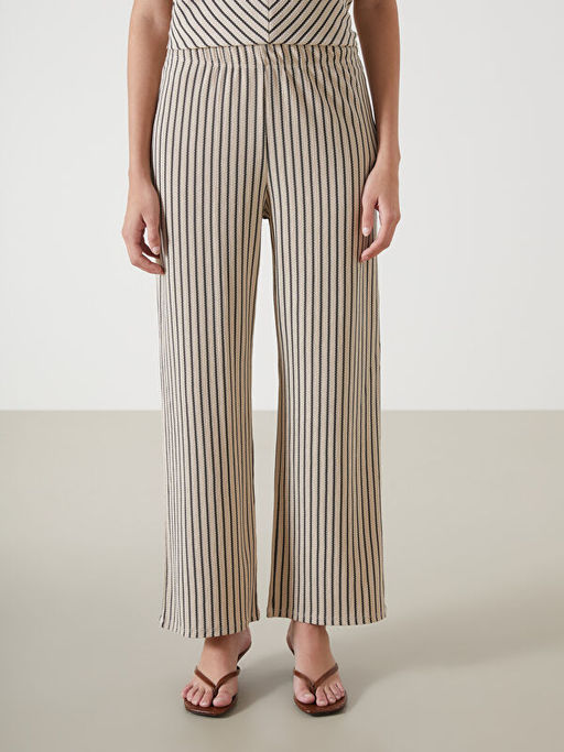 Beli Lastikli ?izgili Kad?n Pantolon