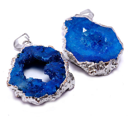 Подвеска из камня Пирит синий наделяет силой и энергий для достижения целей 4см