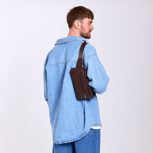 Сумка поясная на молнии, 3 наружных кармана, 26×1×14 см, коричневая