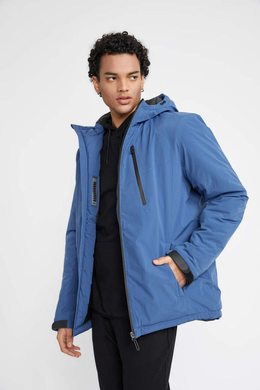 Водоотталкивающее водонепроницаемое пальто приталенного кроя DeFactoFit с флисовой подкладкой и капюшоном  фото 4