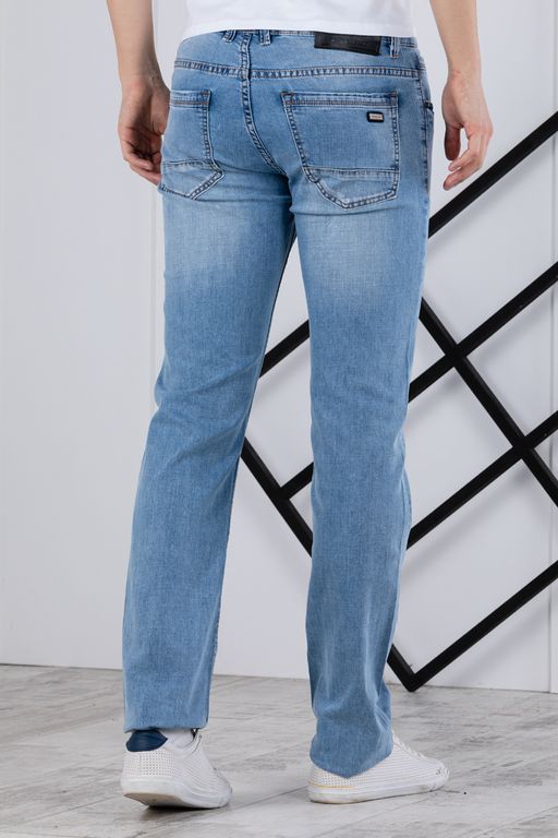 Джинсы
1.RV3639-03Q