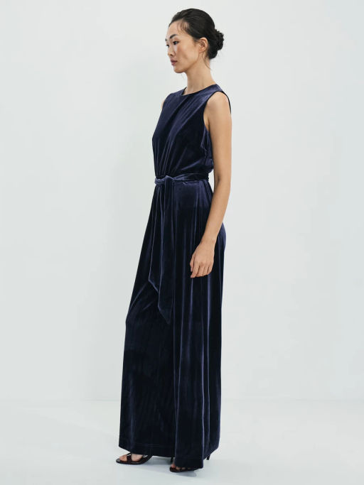 Комбинезон из бархата / Zarina