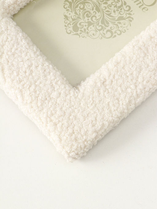 Фоторамка МДФ, иск. мех 10х15 см "Плюш" белая 22х16,5х2 см